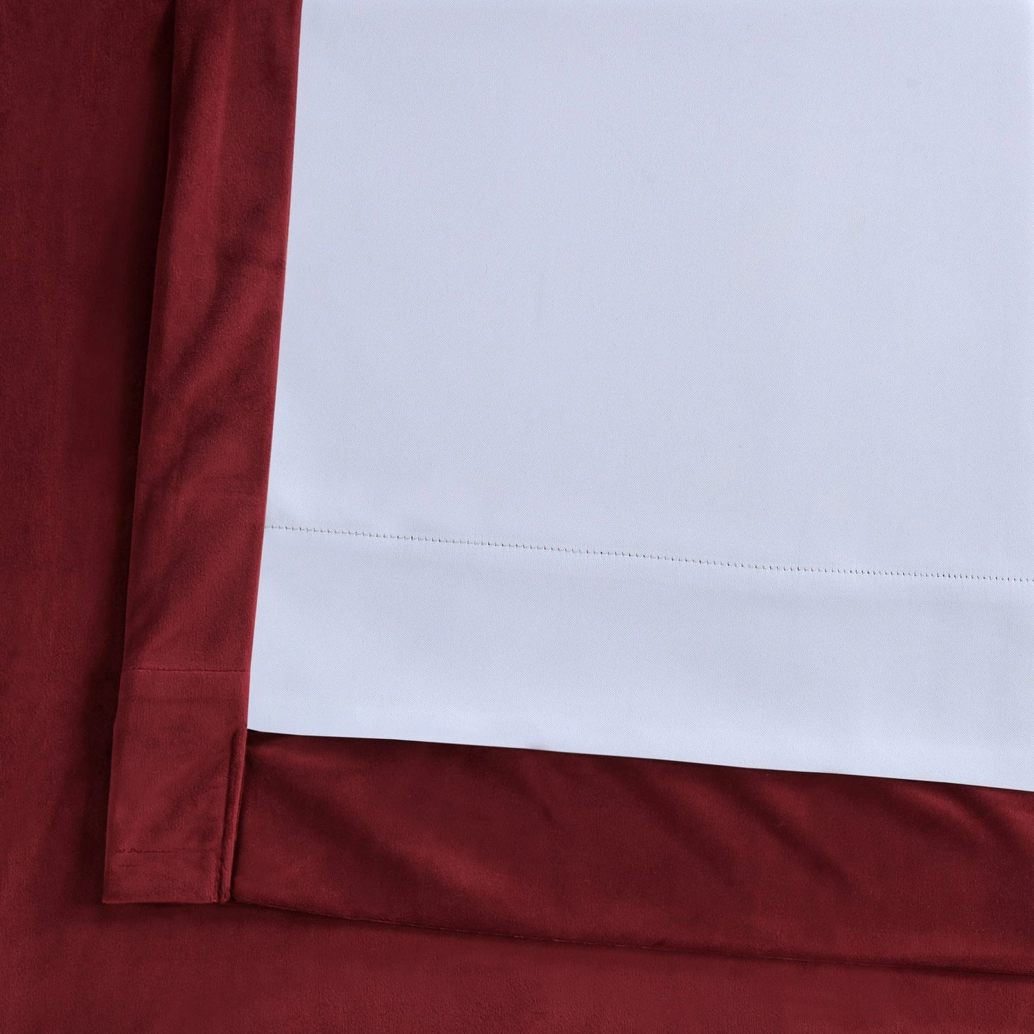 Brand new 😀 Exclusive Fabrics Burgundy Velvet Blackout Extra Wide Curtain (1 Panel) 👏 9 Brand new 😀 Exclusive Fabrics Burgundy Velvet Blackout Extra Wide Curtain (1 Panel) 👏 - Image 7