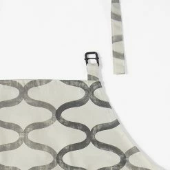 Brand new 👍 Exclusive Fabrics Illusions Printed Cotton Apron - 27 X 34 🌟 -Exclusive Fabrics SHOP Exclusive Fabrics Illusions Printed Cotton Apron 5