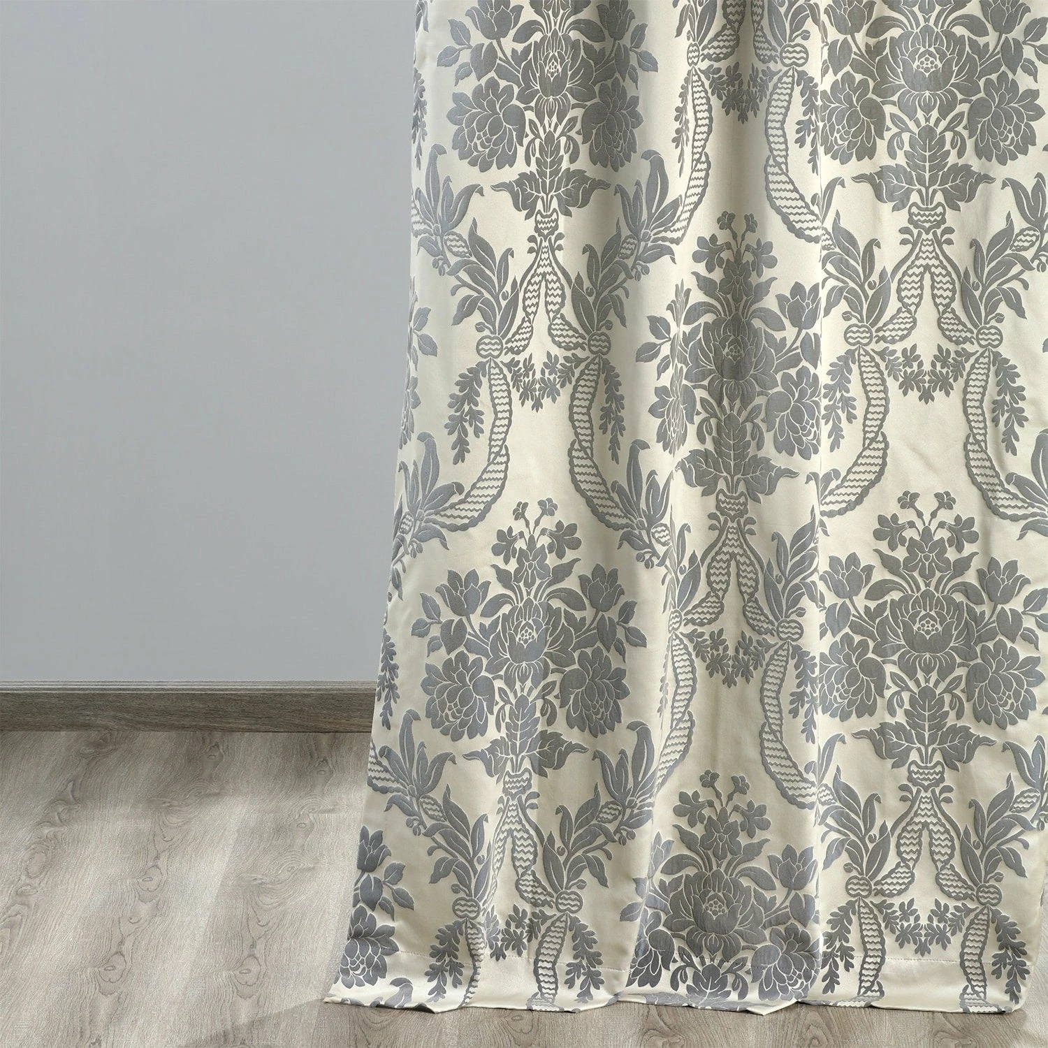 Promo 😀 Exclusive Fabrics Magdelena Silver Faux Silk Jacquard Curtain Panel Magdelena Silver/blue ❤️ 6 Promo 😀 Exclusive Fabrics Magdelena Silver Faux Silk Jacquard Curtain Panel Magdelena Silver/blue ❤️ - Image 4