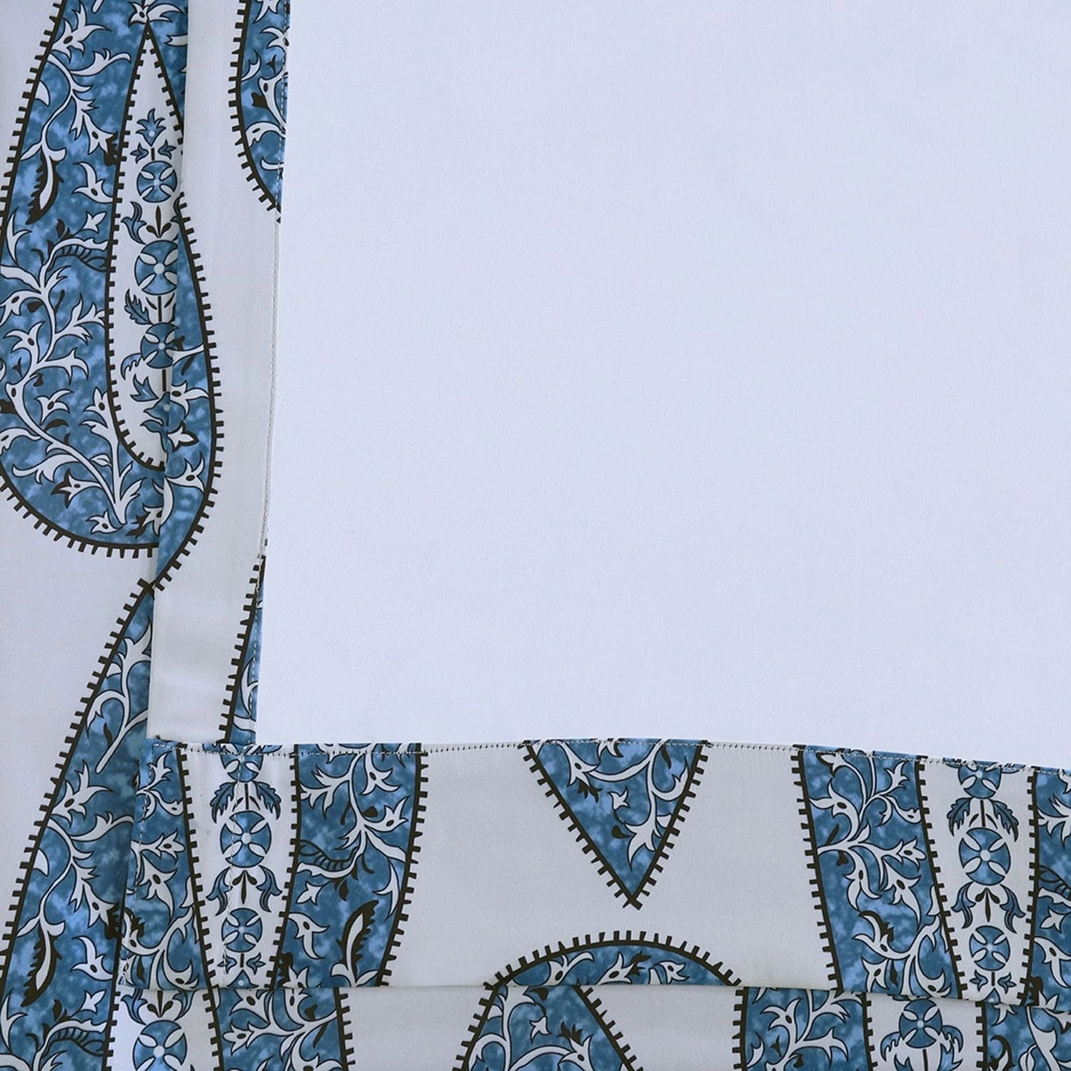 Brand new 😍 Exclusive Fabrics Medallion Blue Room Darkening Curtain Panel Pair (2 Panels) 🛒 9 Brand new 😍 Exclusive Fabrics Medallion Blue Room Darkening Curtain Panel Pair (2 Panels) 🛒 - Image 7