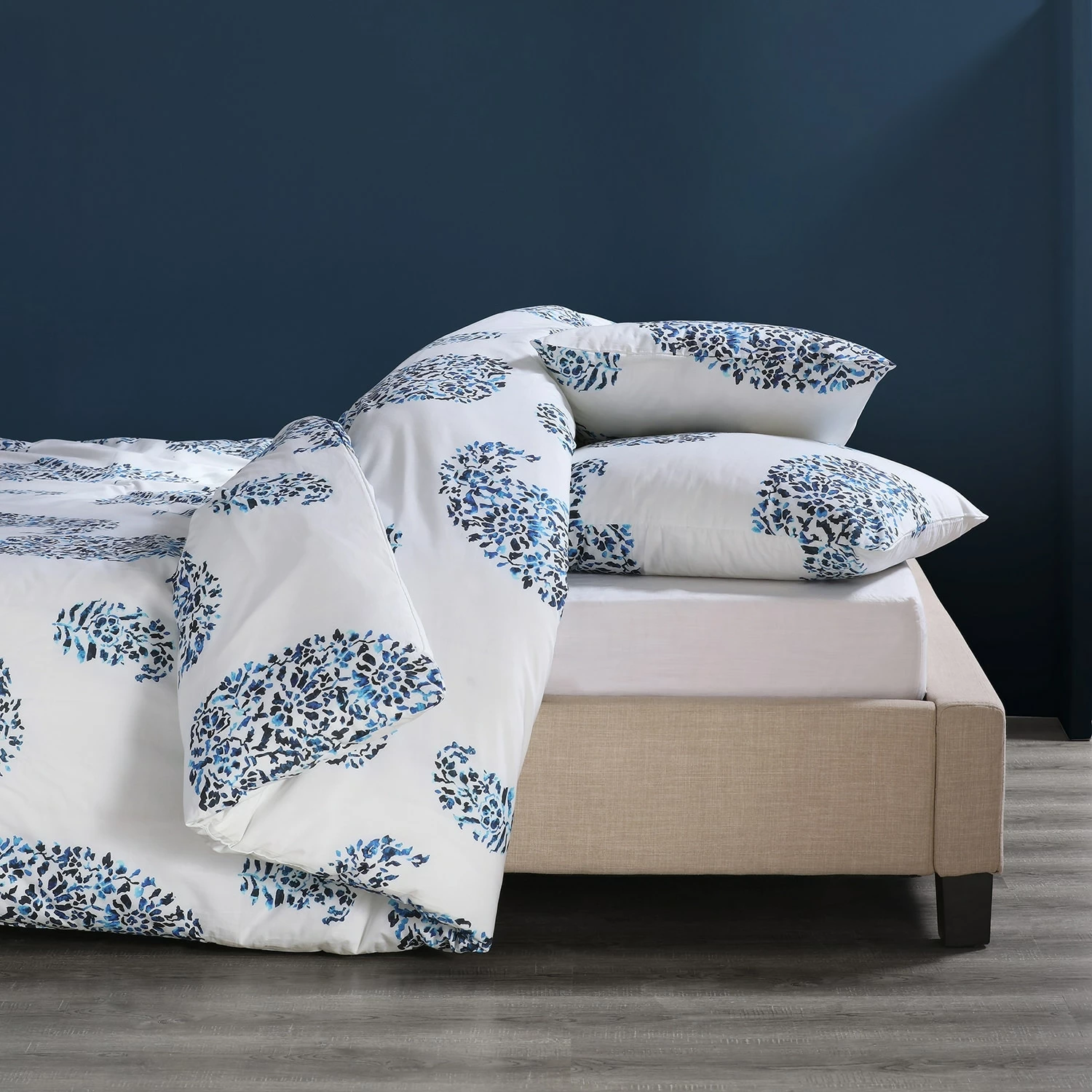 Outlet 🎁 Exclusive Fabrics Paisley Park Blue Cotton Percale Printed Duvet Cover Set 🎁 5 Outlet 🎁 Exclusive Fabrics Paisley Park Blue Cotton Percale Printed Duvet Cover Set 🎁 - Image 3