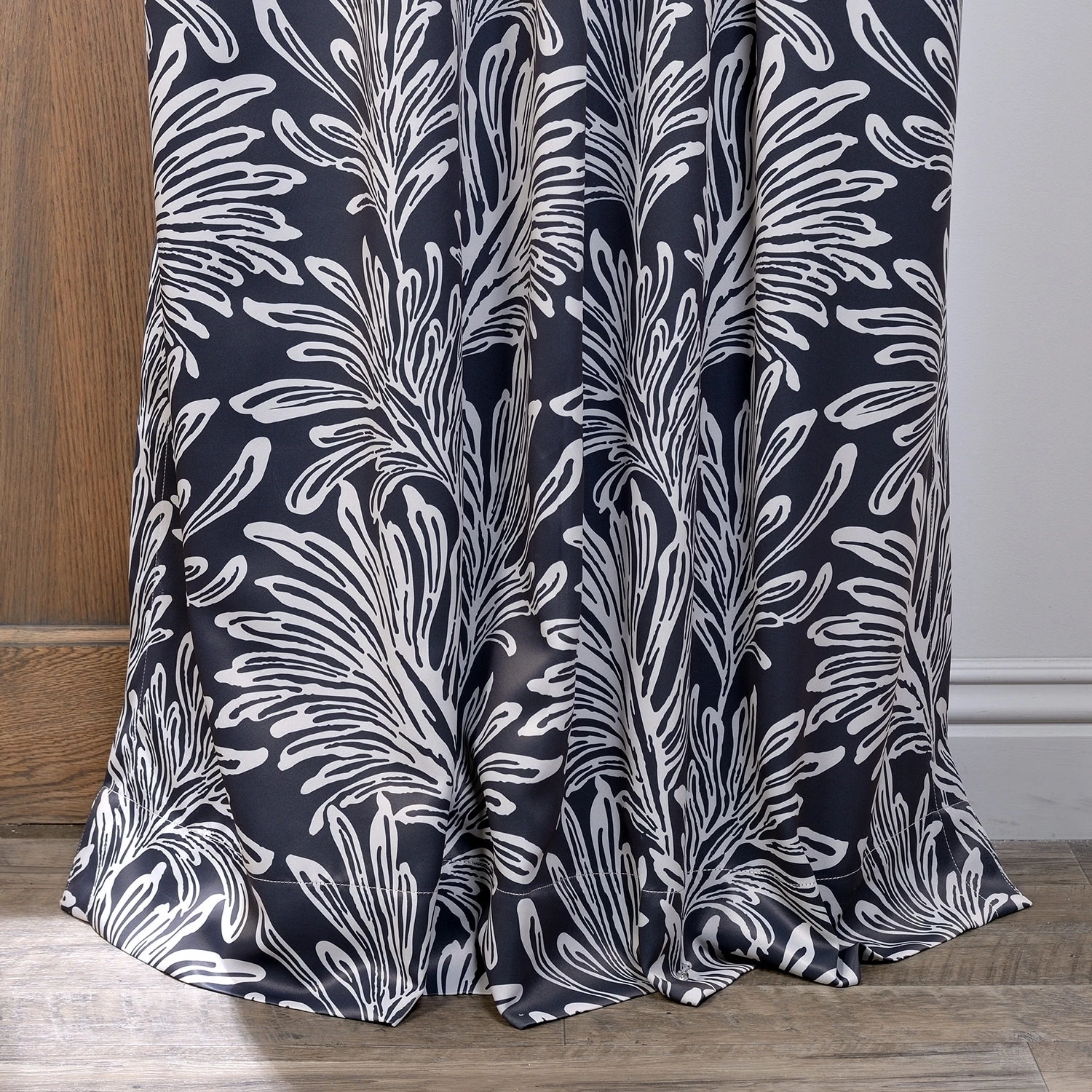 Buy 😍 Exclusive Fabrics Palm Room Darkening Curtain Panel Pair Flora Navy 🤩 16 Buy 😍 Exclusive Fabrics Palm Room Darkening Curtain Panel Pair Flora Navy 🤩 - Image 14