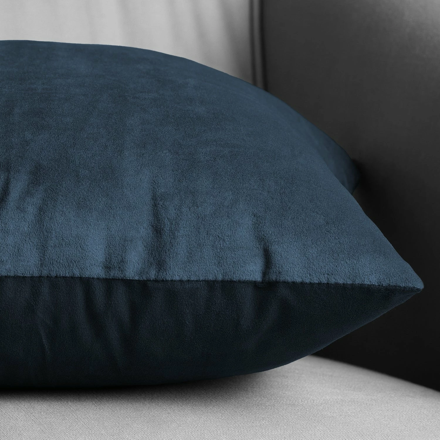 Coupon 😉 Exclusive Fabrics Signature Velvet Cushion Cover (Set Of 2) Neutral Ground 💯 11 Coupon 😉 Exclusive Fabrics Signature Velvet Cushion Cover (Set Of 2) Neutral Ground 💯 - Image 9